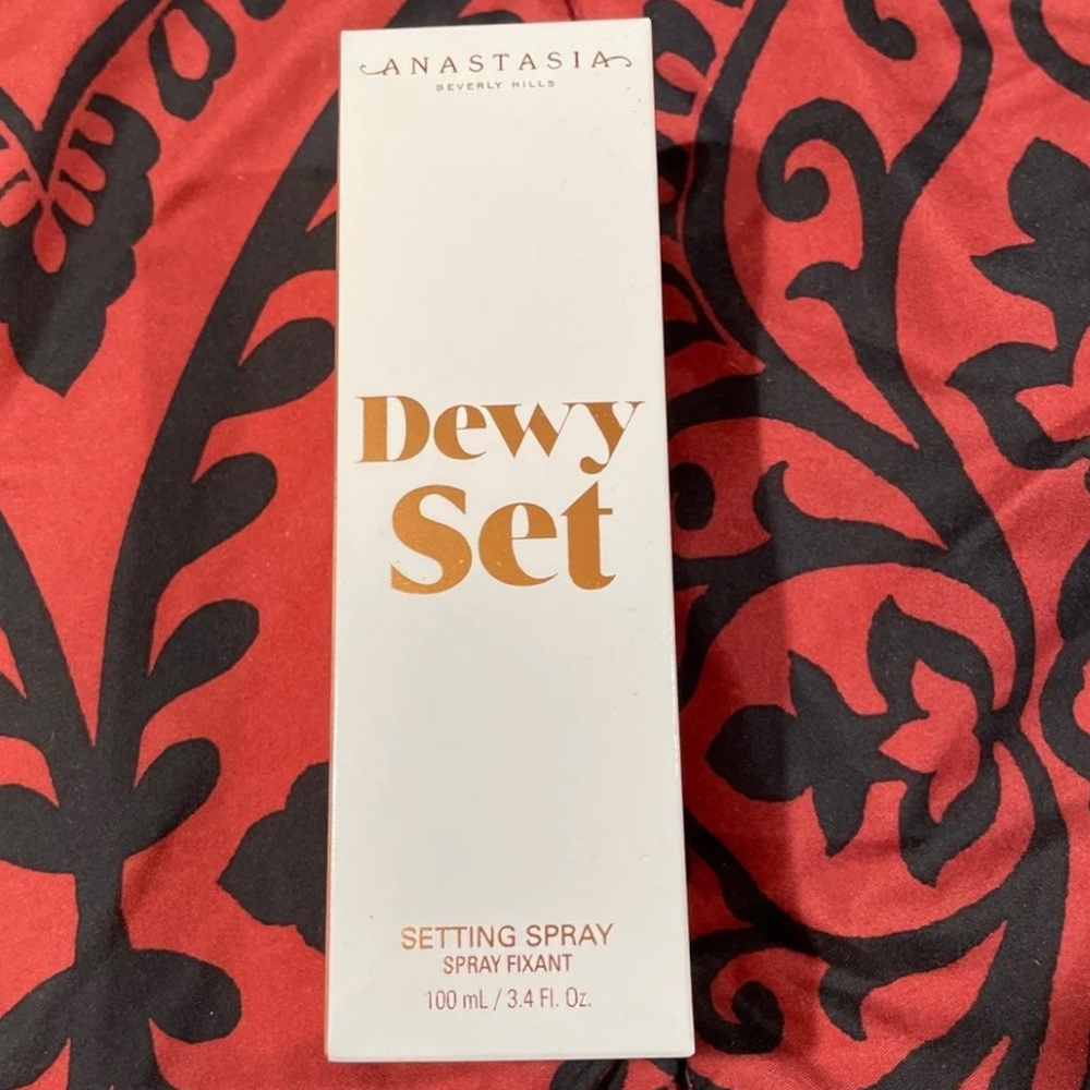Anastasia Beverly Hills Setting Spray